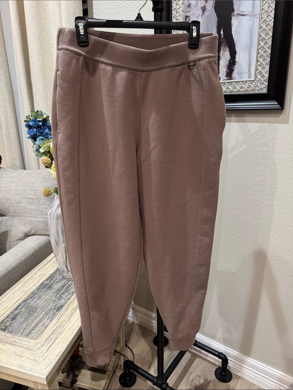 Nike 24.7 Dusty Mauve Track Joggers